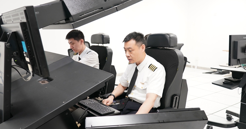 客戶培訓(xùn)-模擬機(jī)租賃-FFS培訓(xùn)服務(wù).jpg